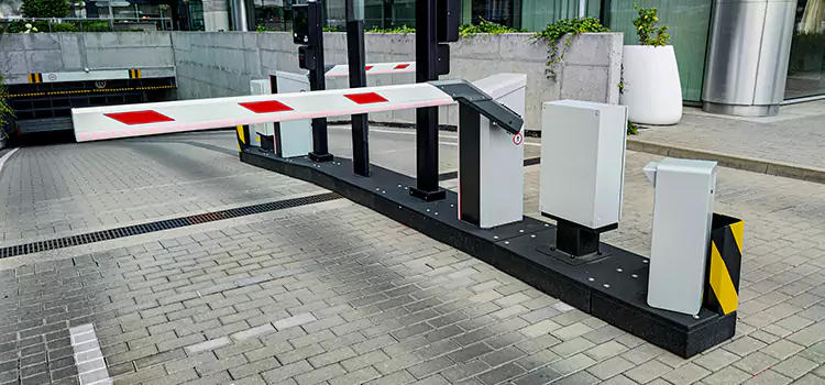 Custom Gate Design & Integration Mead Valley